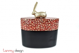 Oval black lacquer box with eggshell details, with bunny on cap/Size S